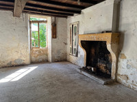 Maison à vendre à Sainte-Même, Charente-Maritime - 77.000 € - photo 4