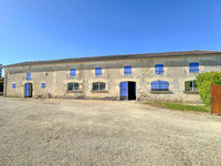 Maison à vendre à Matha, Charente-Maritime - 399.950 € - photo 6