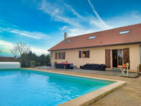 Maison à vendre à Saint-Georges-les-Landes, Haute-Vienne - 198.500 € - photo 1