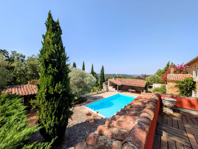 Maison à vendre à Burlats, Tarn, Midi-Pyrénées, avec Leggett Immobilier
