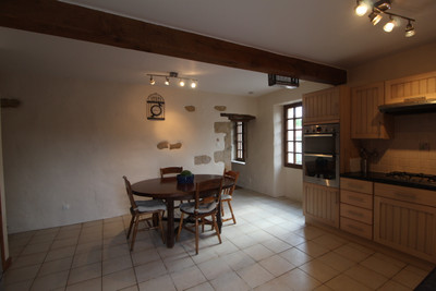 French property for sale in Pressac, Vienne - €119,000 - photo 4