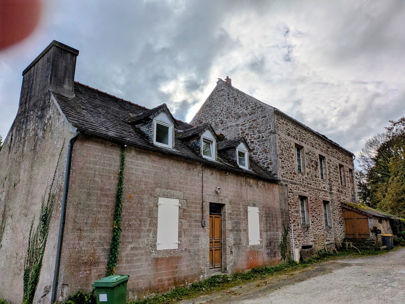 French property for sale in Saint-Sauveur, Finistère - €205,200 - photo 13