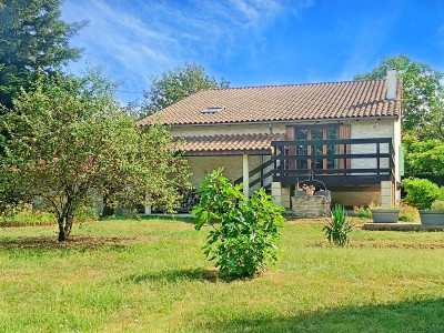 French property for sale in Bioussac, Charente - €169,000 - photo 1