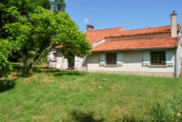 Maison à vendre à Azat-le-Ris, Haute-Vienne - 119.900 € - photo 3