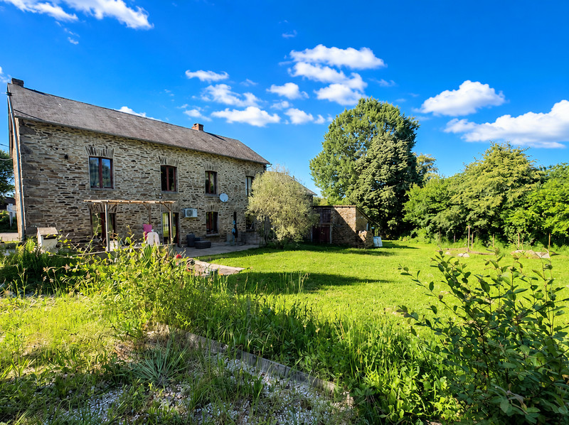 French property for sale in Neuvic-Entier, Haute-Vienne - €199,800 - photo 0
