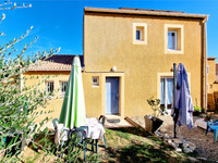 Maison à vendre à Saint-Christol, Vaucluse - 230 000 € - photo 1
