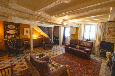 French property for sale in Richelieu, Indre-et-Loire - €115,000 - photo 2