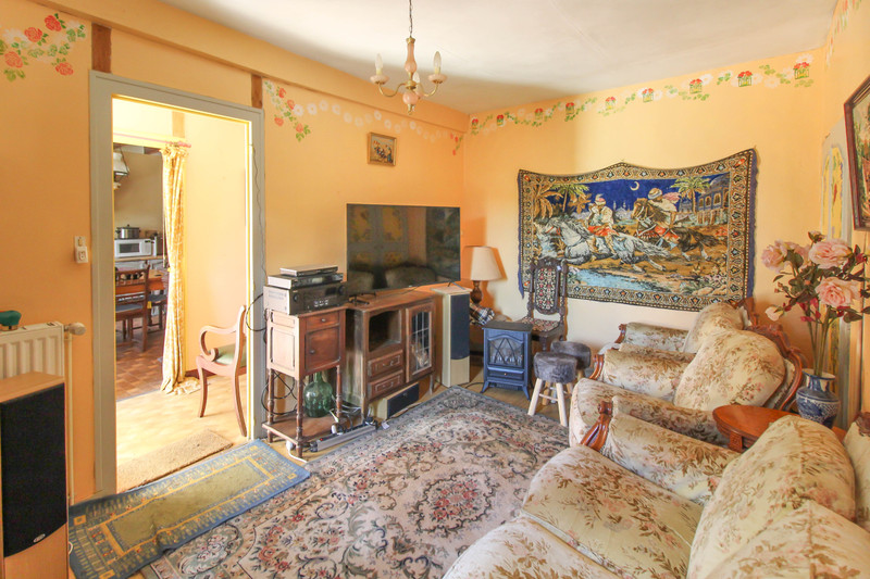 French property for sale in Assais-les-Jumeaux, Deux-Sèvres - €80,000 - photo 6