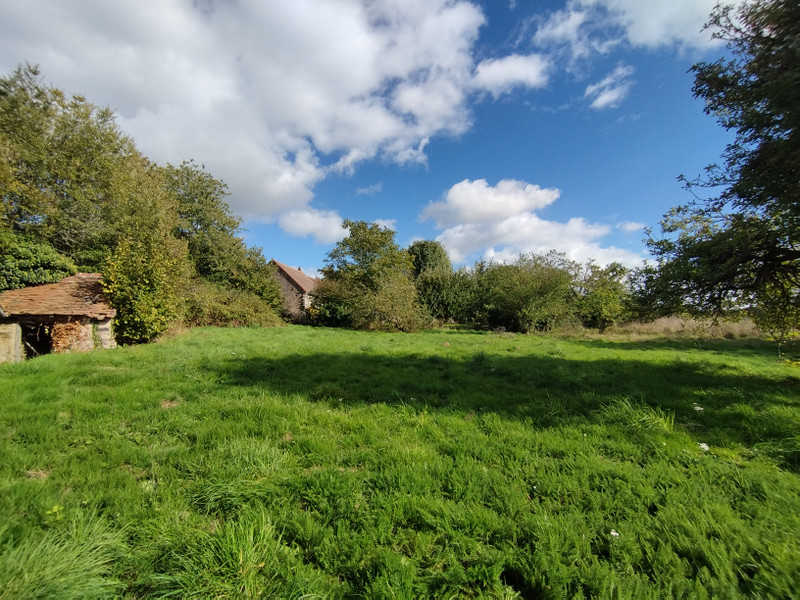 French property for sale in La Châtre-Langlin, Indre - €91,850 - photo 2