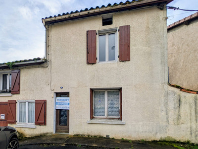 house for sale in Charente