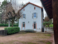 houses and homes for sale inSaint-Gérand-le-PuyAllier Auvergne