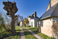 Maison à vendre à Sarcé, Sarthe - 381 600 € - photo 1