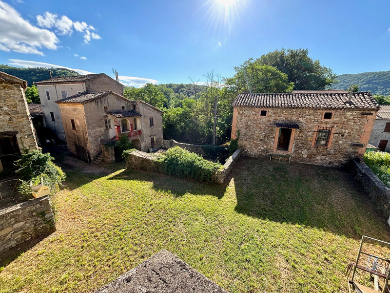 Maison à vendre à Molières-sur-Cèze, Gard - 340.000 € - photo 1