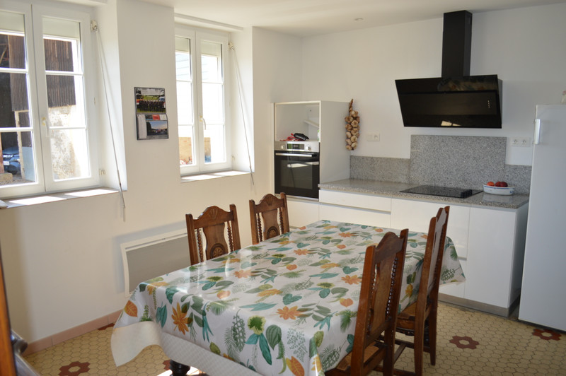 French property for sale in Calonges, Lot-et-Garonne - €318,000 - photo 4