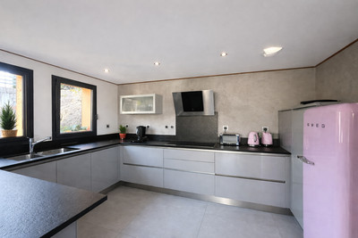 Ski property for sale in  - €1,450,000 - photo 6