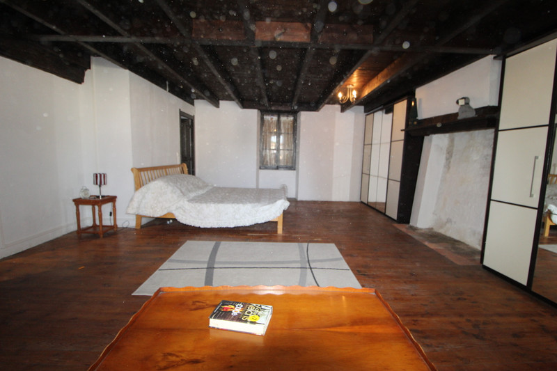 French property for sale in Esse, Charente - €150,000 - photo 13