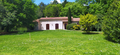 Maison à vendre à Saint-Front-de-Pradoux, Dordogne, Aquitaine, avec Leggett Immobilier