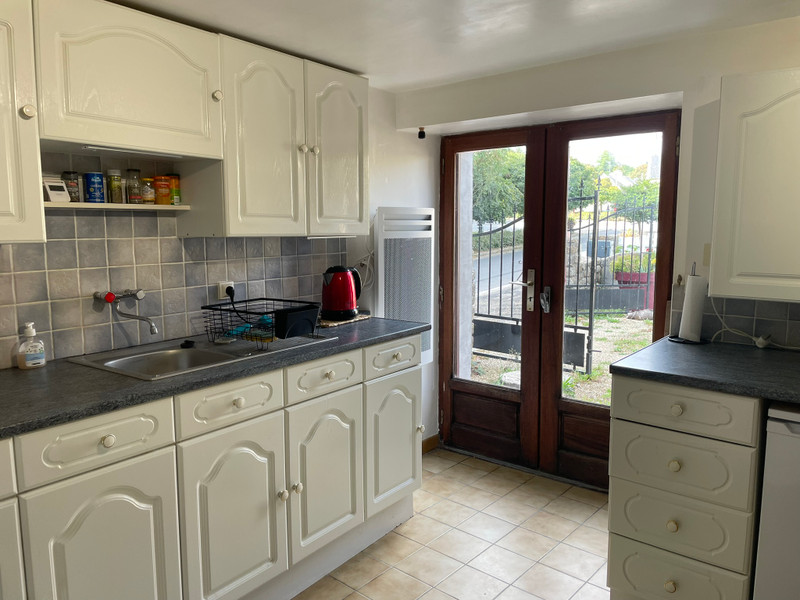 French property for sale in La Malhoure, Côtes-d'Armor - €198,400 - photo 2