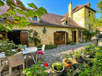 Maison à vendre à Gourdon, Lot, Midi-Pyrénées, avec Leggett Immobilier