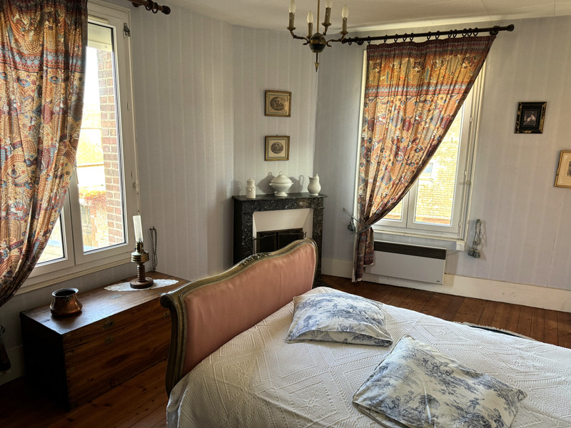 French property for sale in Gisors, Eure - €338,200 - photo 6