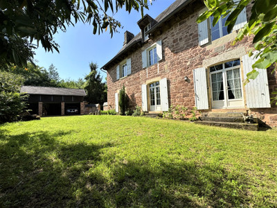 Maison à vendre à Hautefort, Dordogne, Aquitaine, avec Leggett Immobilier