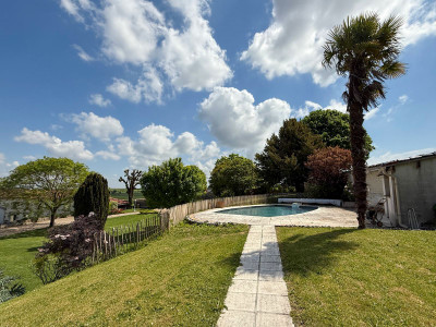 French property for sale in Cognac, Charente - €790,000 - photo 8