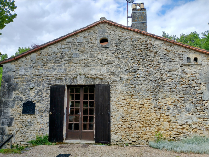 House for sale in La RochebeaucourtetArgentine Dordogne Charming