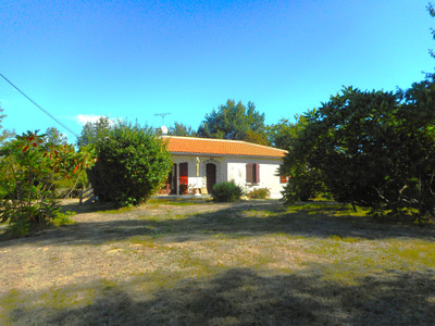 Maison à vendre à La Boissière-des-Landes, Vendée, Pays de la Loire, avec Leggett Immobilier