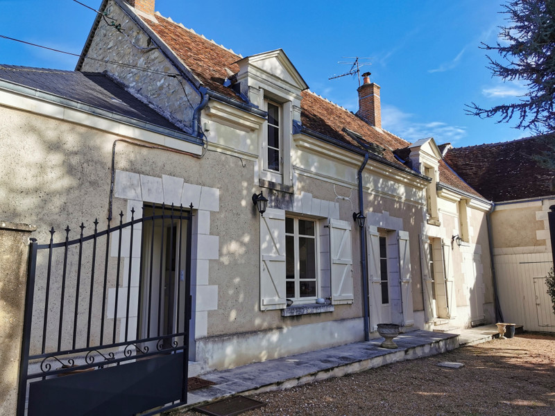French property for sale in Saint-Aignan, Loir-et-Cher - €398,560 - photo 3