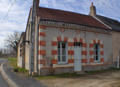 Maison à vendre à Noyant-Villages, Maine-et-Loire, Pays de la Loire, avec Leggett Immobilier
