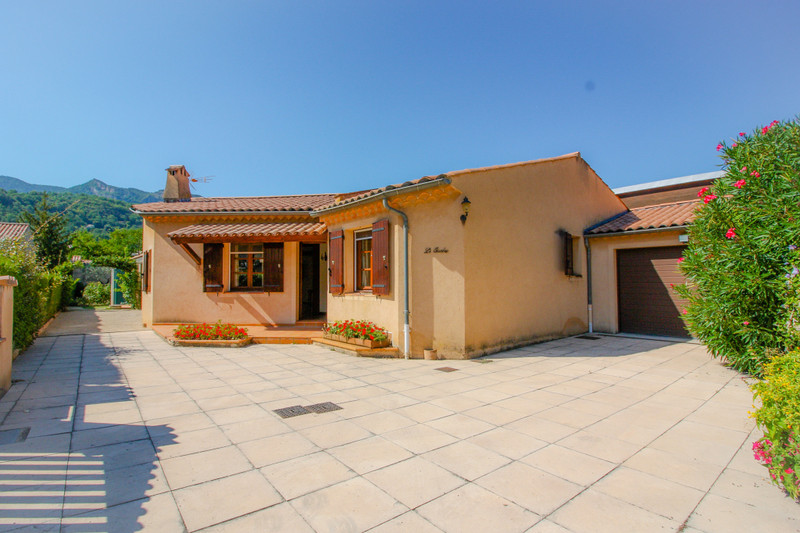 Maison à vendre à Nyons, Drôme - 390.000 € - photo 1