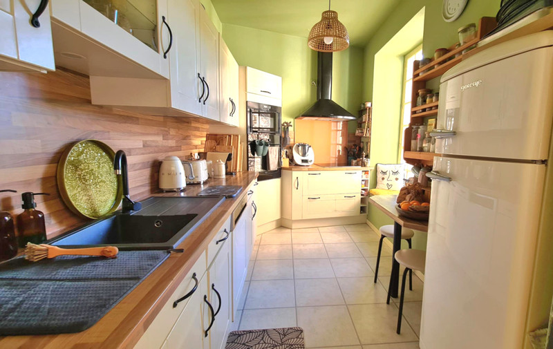 French property for sale in Gorron, Mayenne - €219,000 - photo 3