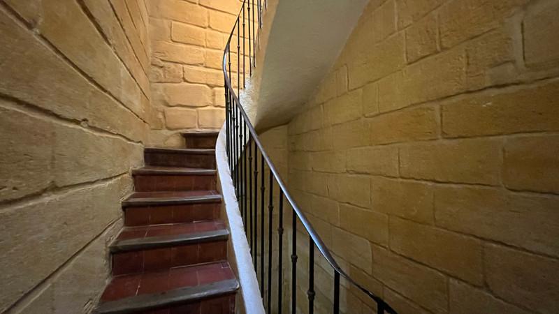 French property for sale in Avignon, Vaucluse - €326,000 - photo 9