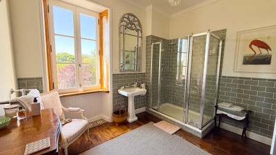 French property for sale in Mouzon, Charente - €477,000 - photo 5
