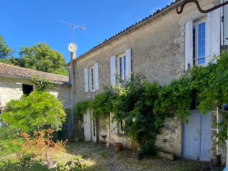 House for sale in SaintMéarddeGurçon Dordogne Beautiful town