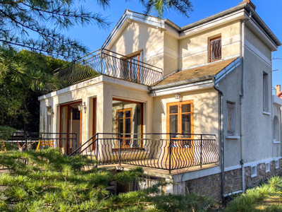 Maison à vendre à L'Isle-Adam, Val-d'Oise, Île-de-France, avec Leggett Immobilier