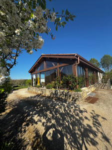 Maison à vendre à Brantôme en Périgord, Dordogne, Aquitaine, avec Leggett Immobilier
