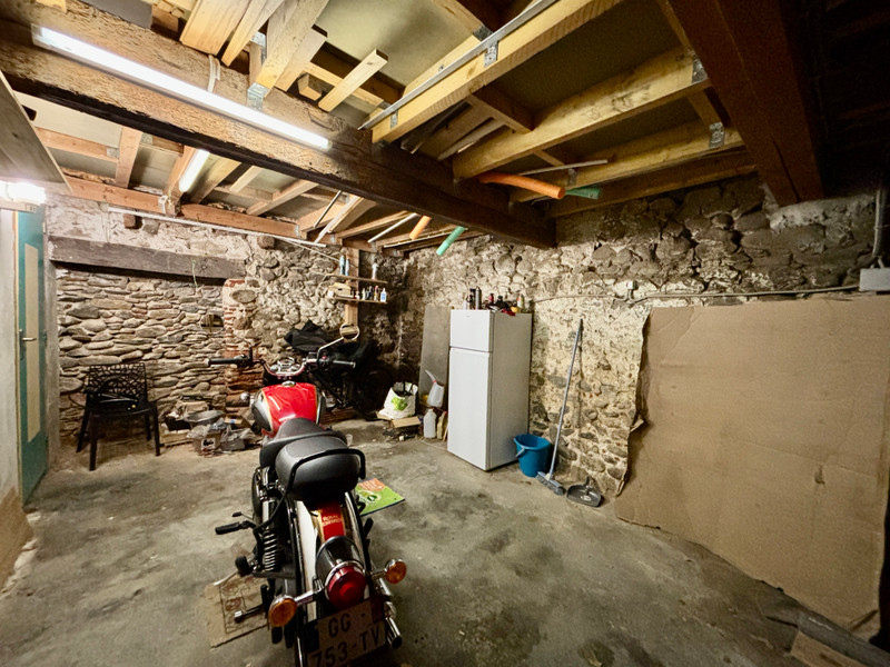 French property for sale in Vinça, Pyrénées-Orientales - €125,000 - photo 2