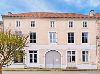 house for sale in Charente