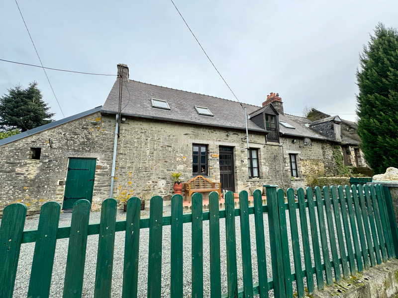 Maison à vendre à Villepail, Mayenne - 115 000 € - photo 1