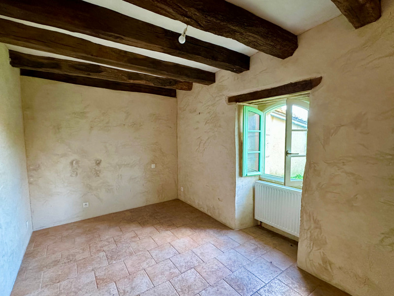 French property for sale in Antigny, Vienne - €294,250 - photo 4