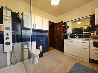 French property for sale in Désertines, Allier - €309,750 - photo 5