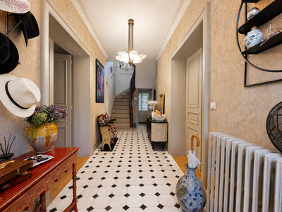 French property for sale in L'Aigle, Orne - €673,000 - photo 5
