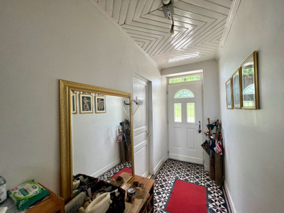French property for sale in Loubès-Bernac, Lot-et-Garonne - €318,000 - photo 2