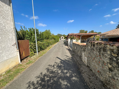 French property for sale in Sos, Lot-et-Garonne - €40,000 - photo 9