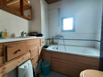 French property for sale in Bellenaves, Allier - €48,250 - photo 7