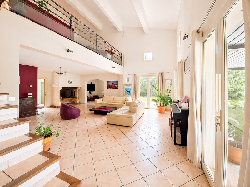French property for sale in Brignoles, Var - €595,000 - photo 3