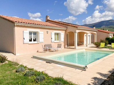 Maison à vendre à Sainte-Jalle, Drôme, Rhône-Alpes, avec Leggett Immobilier