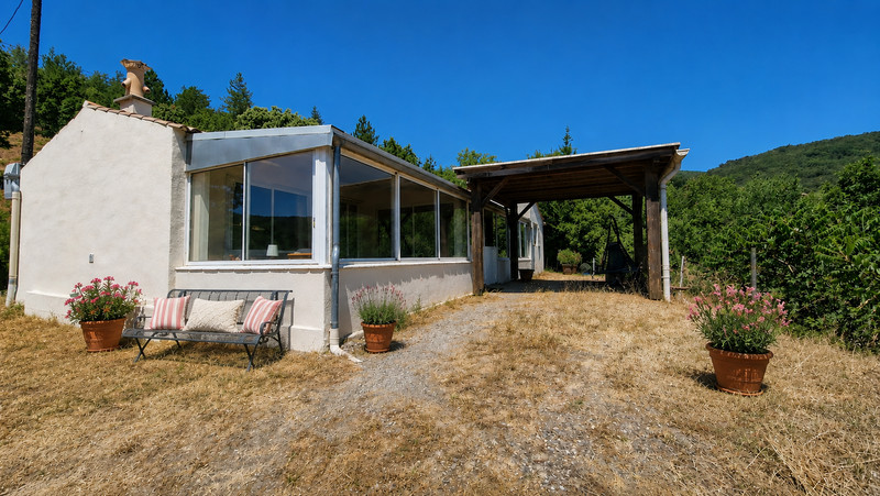 French property for sale in La Livinière, Hérault - €249,000 - photo 1