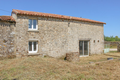 house for sale in Deux-Sèvres